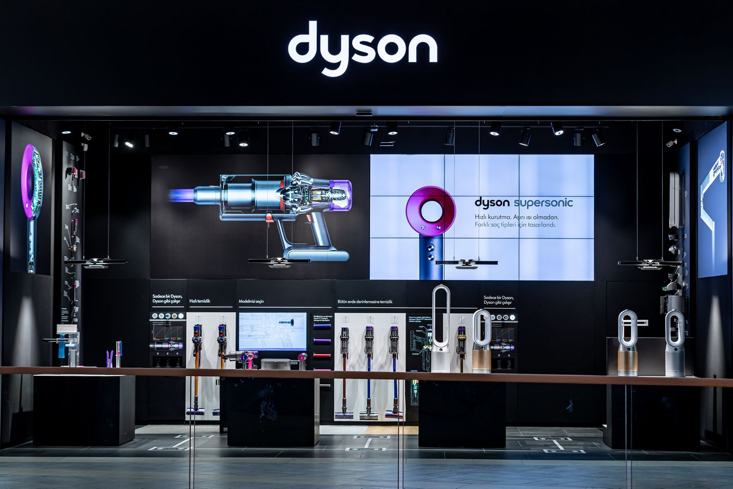 Dyson Demo store Akasya, Turkey